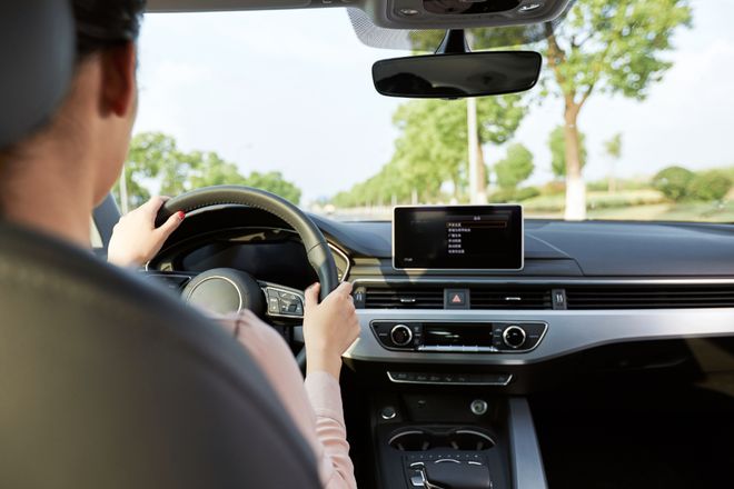 夏季高温下汽车保养：防晒、降温小贴士